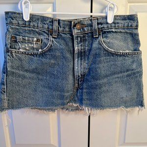 Y2K INDIE LEVI'S VINTAGE MINI SKIRT